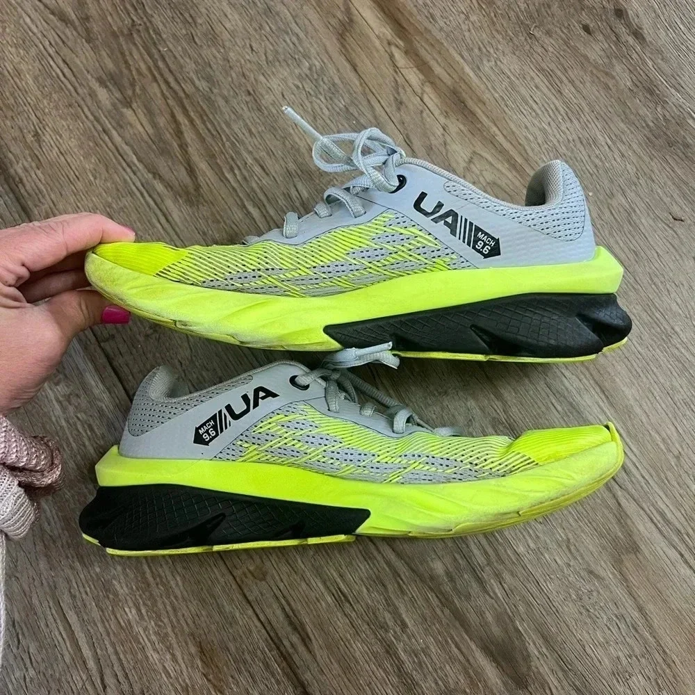 Under Armour • Scramjet 3 • Boy’s Shoes - Picture 9 of 14